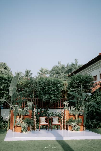 Stage and Backdrop — Pelikuthuru decor — Alila Diwa Goa